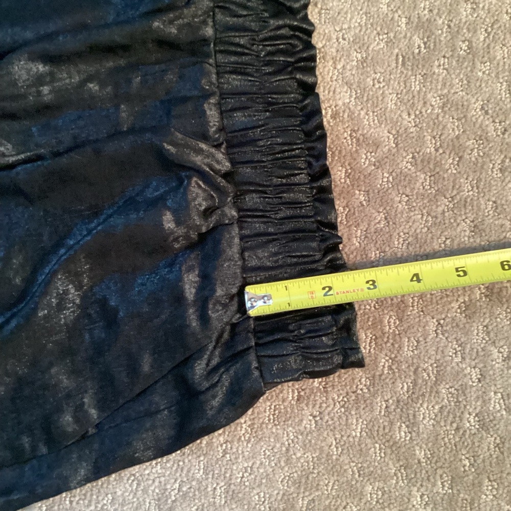 a new day Black metallic high rise, elastic waist shorts, 4” inseam, Med - Picture 6 of 9